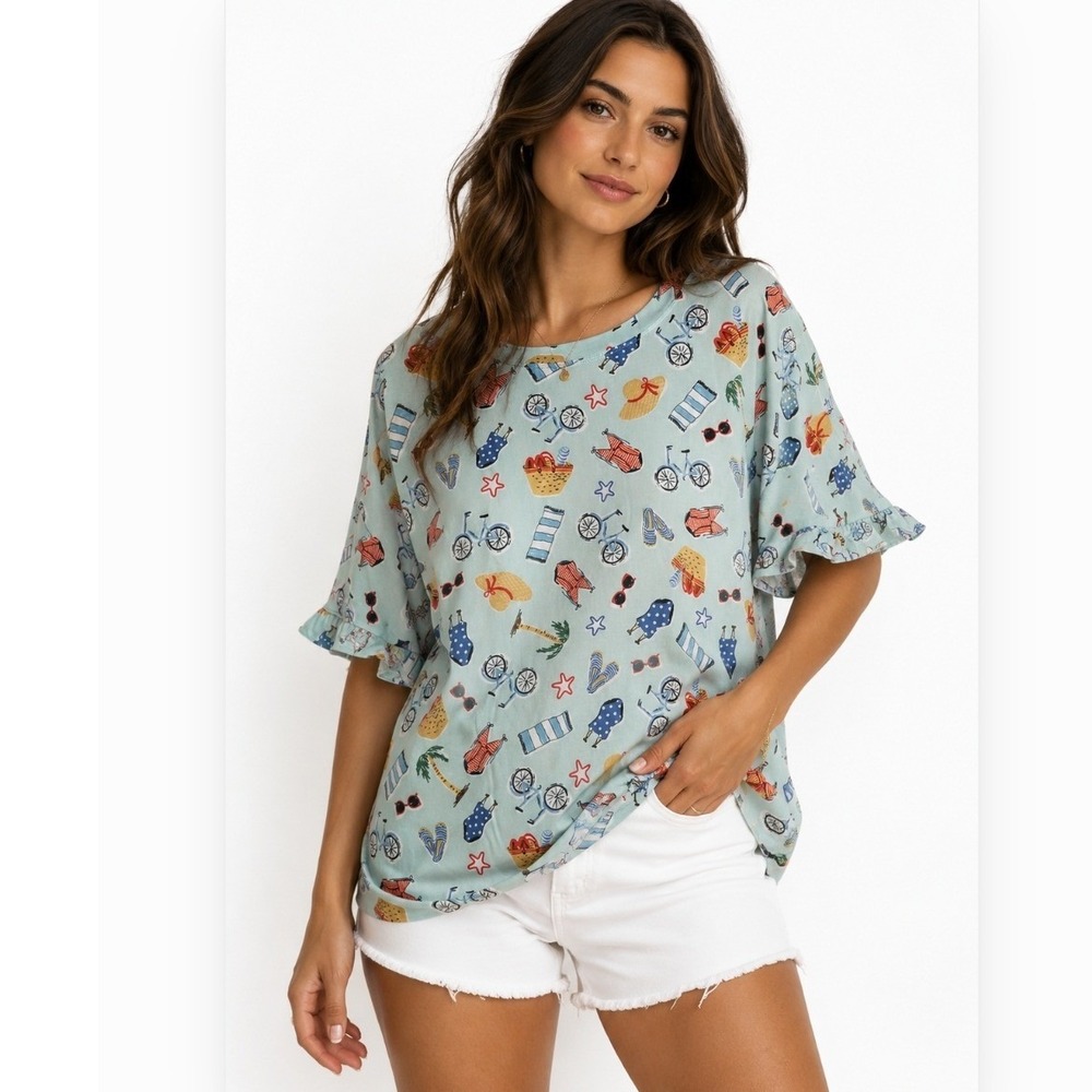 Cuddl Duds Ruffle Sleeve Top Womens Medium Blue Beach Novelty Print High-Low Hem